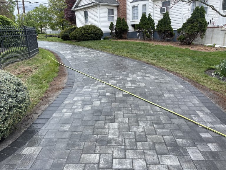 97348059 AE90 4D93 9403 F148DE69B6BE